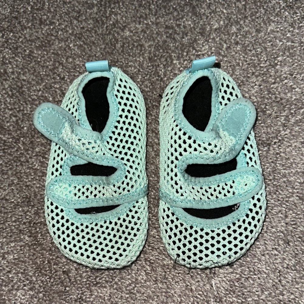 Kids Aqua Mesh Shoes